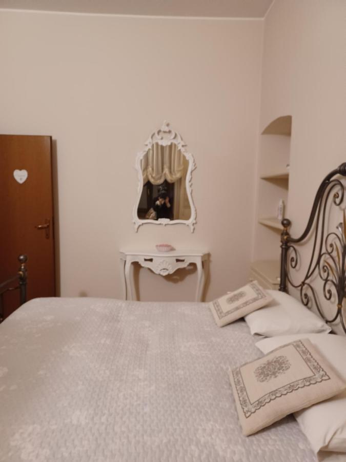 B&B Rosy Burago di Molgora Exterior photo
