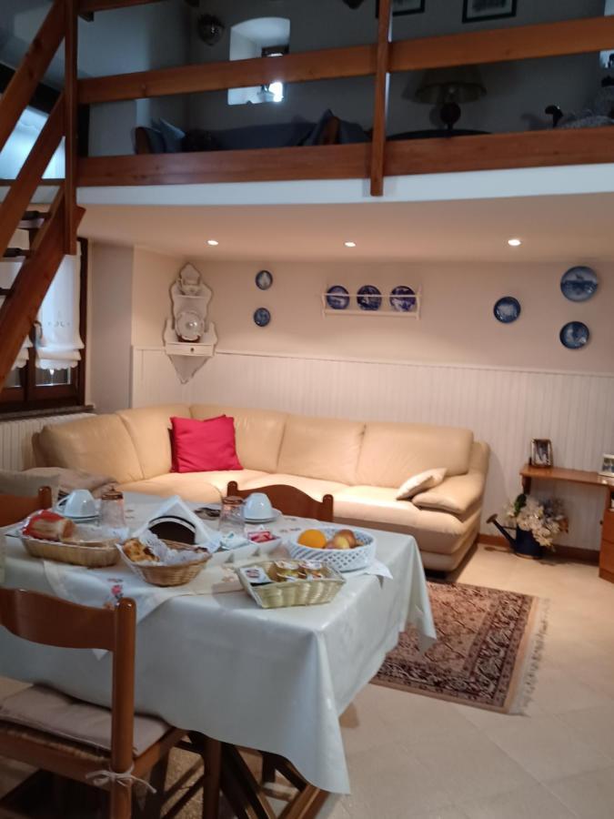 B&B Rosy Burago di Molgora Exterior photo